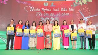 Mang Tết trọn vẹn, đầm ấm đến với người lao động Dầu khí