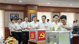 Đảng bộ Xí nghiệp Khí quyết tâm hoàn thành mục tiêu vì sự phát triển bền vững của Vietsovpetro