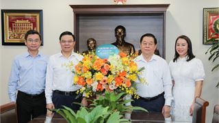 Lãnh đạo Petrovietnam chúc mừng Ban Tuyên giáo và Dân vận Trung ương