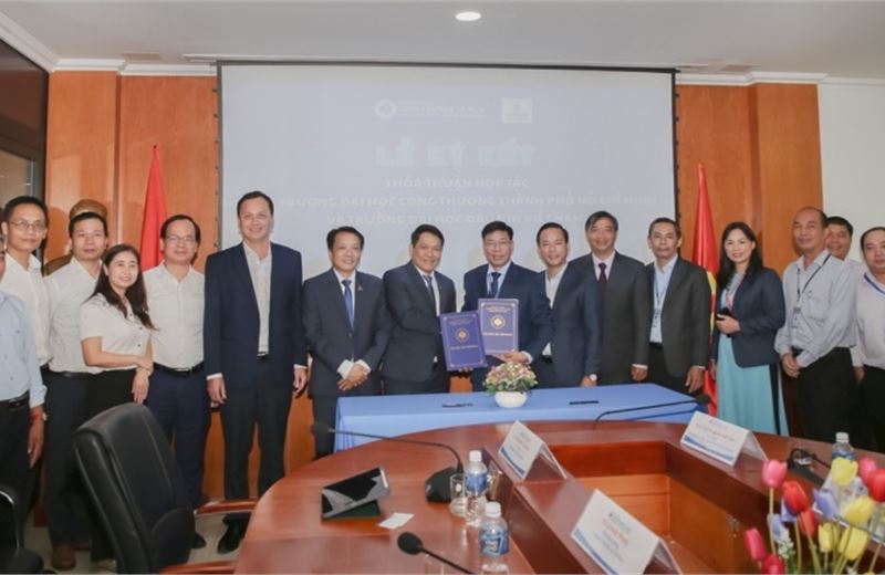 Trường Đại học Dầu khí Việt Nam và Trường Đại học Công Thương TP HCM ký kết hợp tác chiến lược