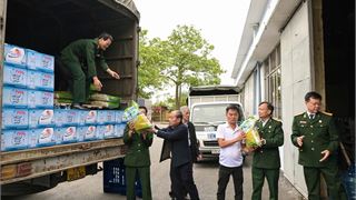 Ấm áp nghĩa tình Petrovietnam để kịp thời hỗ trợ các tỉnh miền Trung bị thiên tai