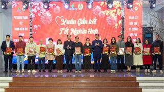 “Xuân gắn kết - Tết nghĩa tình” thắp lên niềm tin cùng người lao động Petrovietnam