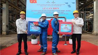 BSR tổ chức gắn biển công trình "Sản phẩm nhiên liệu đặc chủng phục vụ quốc phòng - an ninh"