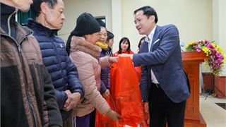 “Petrovietnam: Xuân Gắn kết - Tết Nghĩa tình” mang mùa xuân tới mọi miền đất nước