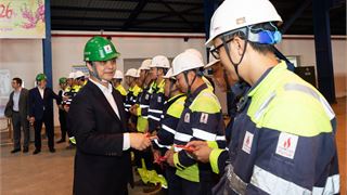 Lãnh đạo Petrovietnam động viên tinh thần làm việc của người lao động NMNĐ Thái Bình 2 đầu Xuân Bính Ngọ