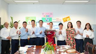 [Chùm ảnh] Đảng bộ Bộ máy QL&ĐH Petrovietnam sinh hoạt chi bộ với chủ đề "Yêu Bác lòng ta trong sáng hơn"
