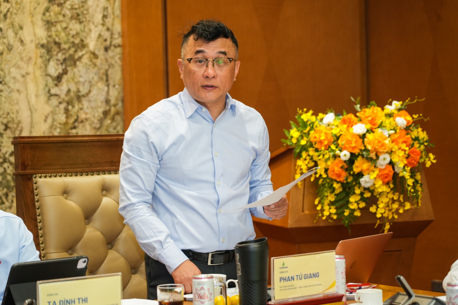 Phó Tổng Giám đốc Petrovietnam Phan Tử Giang phát biểu tại buổi làm việc.