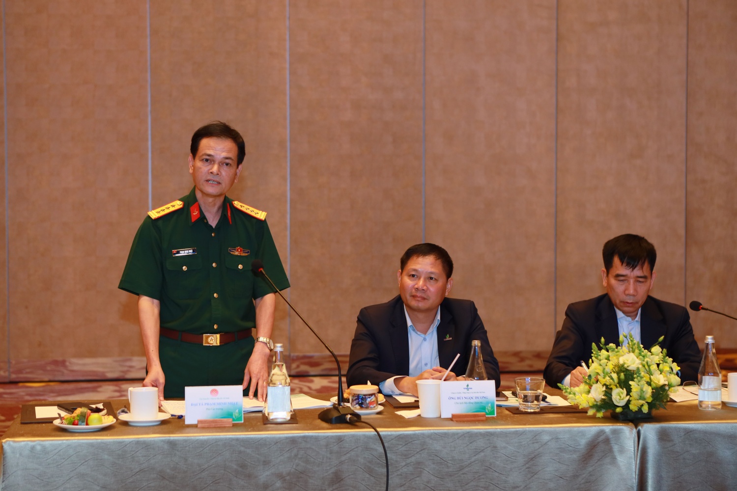 Đại tá Phạm Minh Nhật - Phó Cục trưởng Cục Xăng dầu đánh giá công trình nghiên cứu của BSR đã tháo gỡ được các vấn đề để bảo đảm nhiên liệu đặc chủng quốc phòng đạt các tiêu chuẩn khắt khe.