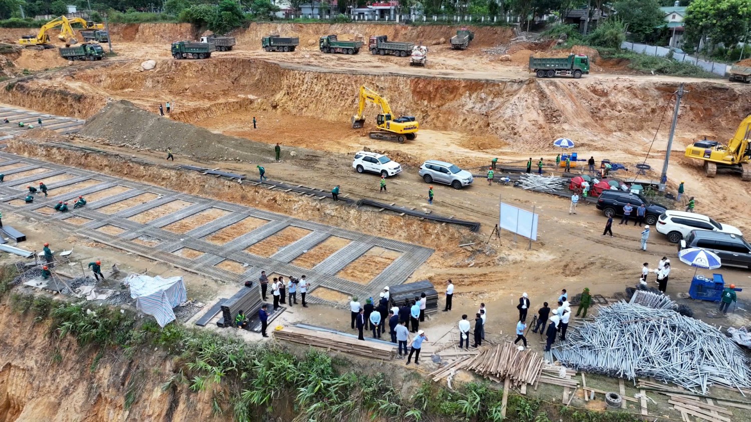 Công trường xây dựng Trường PETROVIETNAM - Phong Thổ thời điểm cuối năm 2025.