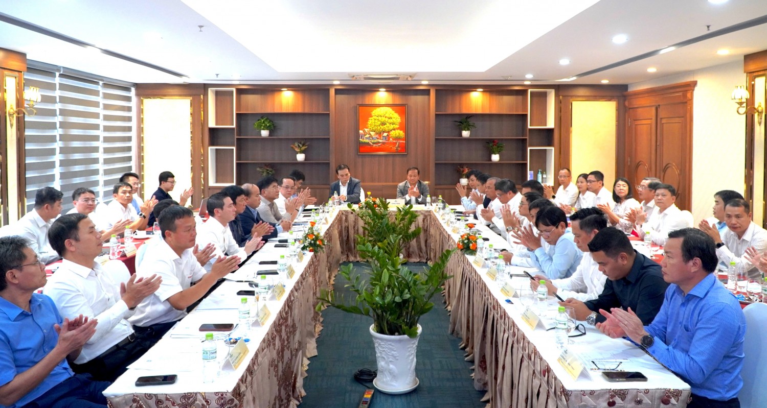 Toàn cảnh Hội nghị rà soát chiến lược phát triển PV Drilling đến năm 2030, tầm nhìn tới năm 2050, và kế hoạch 5 năm giai đoạn 2026-2030
