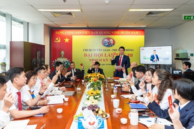 Đại hội Chi bộ Tuyên giáo - Truyền thông Petrovietnam lần thứ III, nhiệm kỳ 2025-2027.
