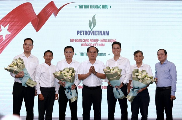 Ban TT&VHDN PETROVIETNAM phối hợp cùng tổ chức Giải Cà Mau Marathon 2026 - Cúp PETROVIETNAM.