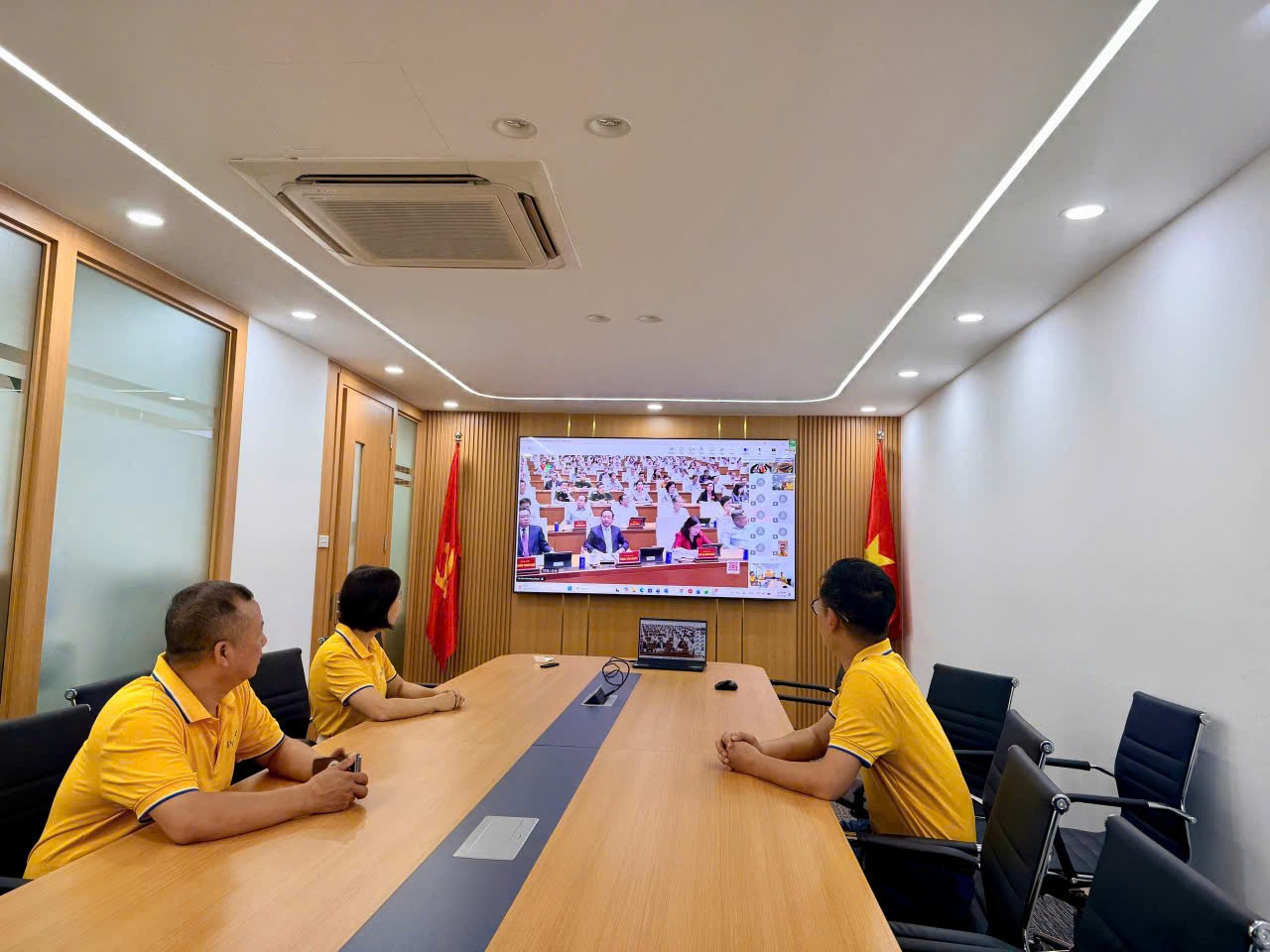 Điểm cầu PVcomBank