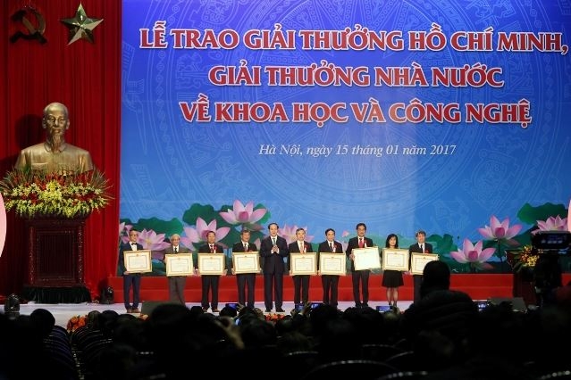 Thành lập Hội đồng cấp Nhà nước xét tặng Giải thưởng Hồ Chí Minh và Giải thưởng Nhà nước về KH&CN”