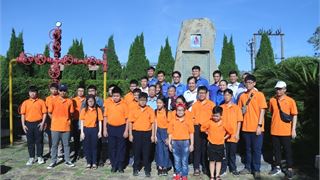Tuyên dương, khen thưởng con CBCNV đạt thành tích cao trong kỳ thi học sinh giỏi quốc gia, quốc tế năm học 2021 - 2022