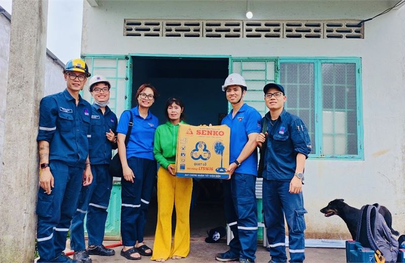 Tuổi trẻ PVFCCo làm nên một “mùa hè xanh” thiết thực và ý nghĩa