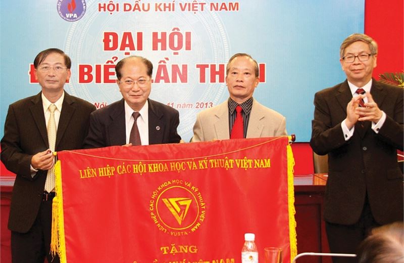 TS. Trần Ngọc Cảnh: Luôn đau đáu với sự phát triển của ngành Dầu khí