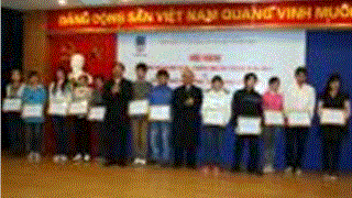 Ra mắt Quỹ học bổng “Thắp sáng niềm tin”