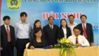 Phối hợp xây dựng tổ chức công đoàn ngày càng vững mạnh