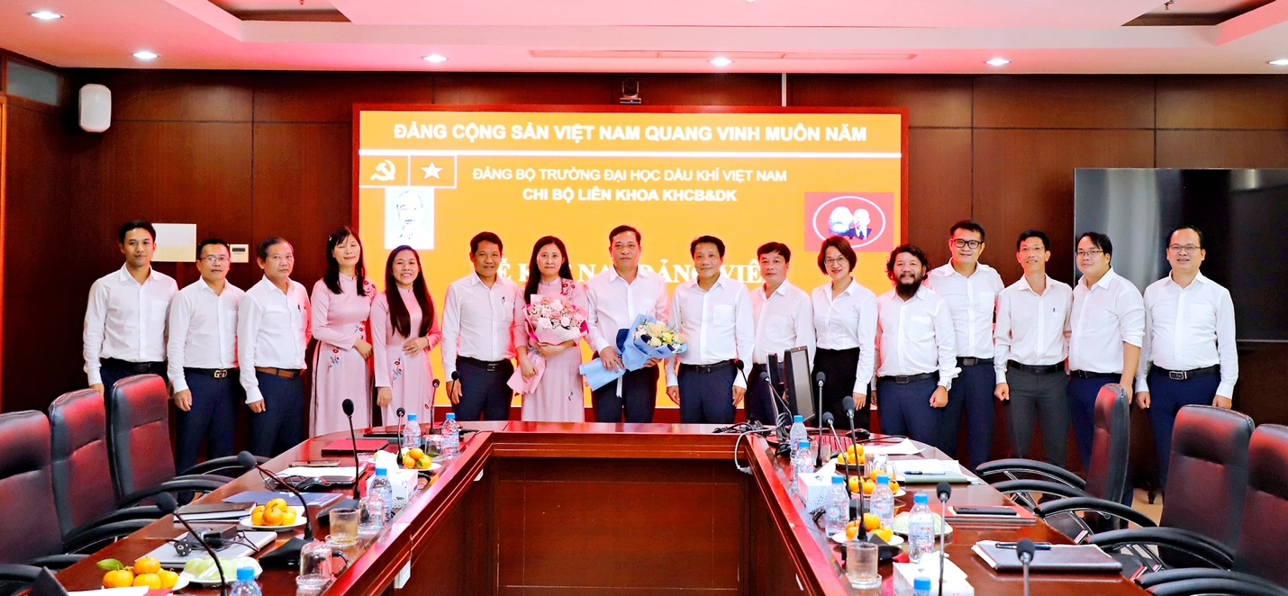 Đảng bộ PVU: Đẩy mạnh công tác phát triển đảng viên và xây dựng tổ chức Đảng vững mạnh