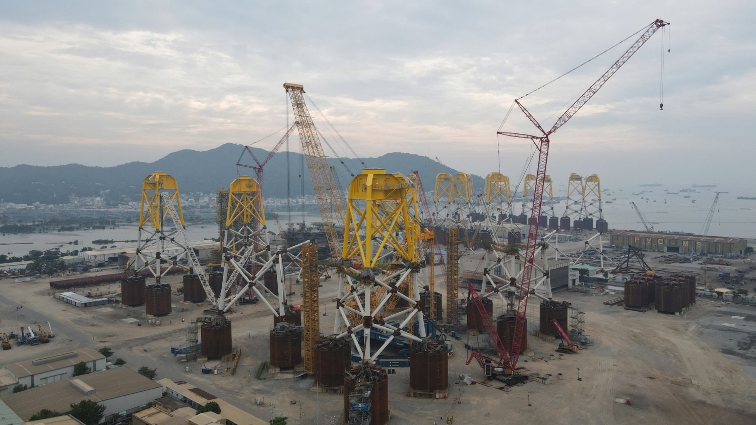 Vai trò của các tổ chức đoàn thể Petrovietnam với chuyển đổi số, chuyển dịch năng lượng