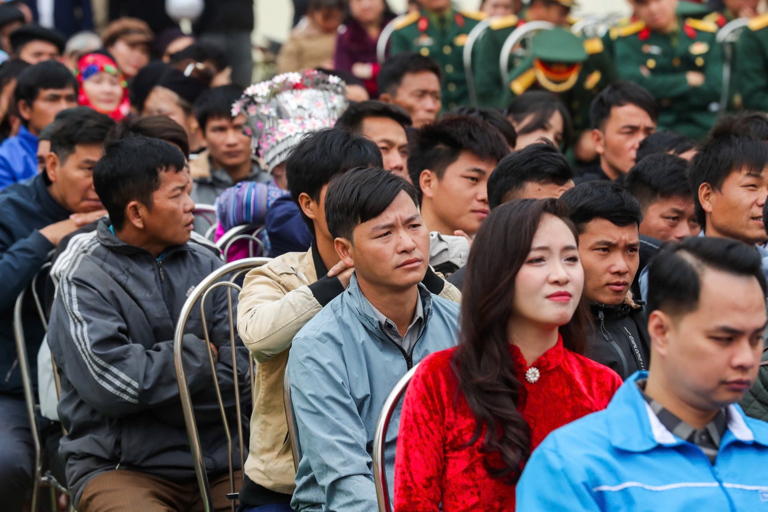 Ngày hội của nhân dân thôn Kho Vàng Ngày hội của nhân dân thôn Kho Vàng