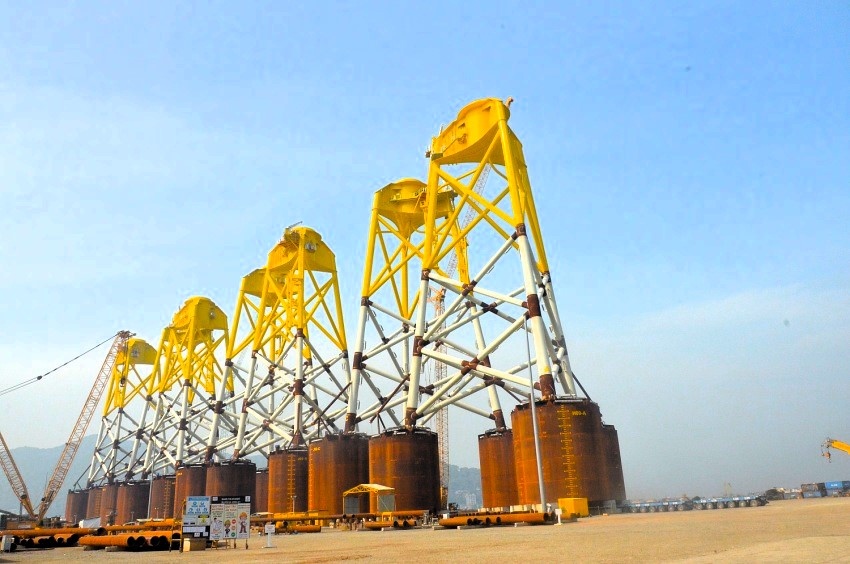 Ứng dụng công nghệ hiện đại trong chế tạo chân đế điện gió ngoài khơi