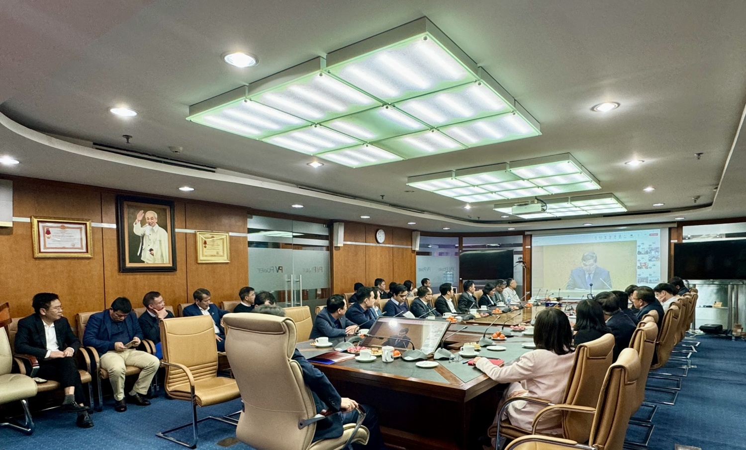 Petrovietnam tham dự Hội nghị toàn quốc về đột phá phát triển khoa học, công nghệ, đổi mới sáng tạo và chuyển đổi số quốc gia