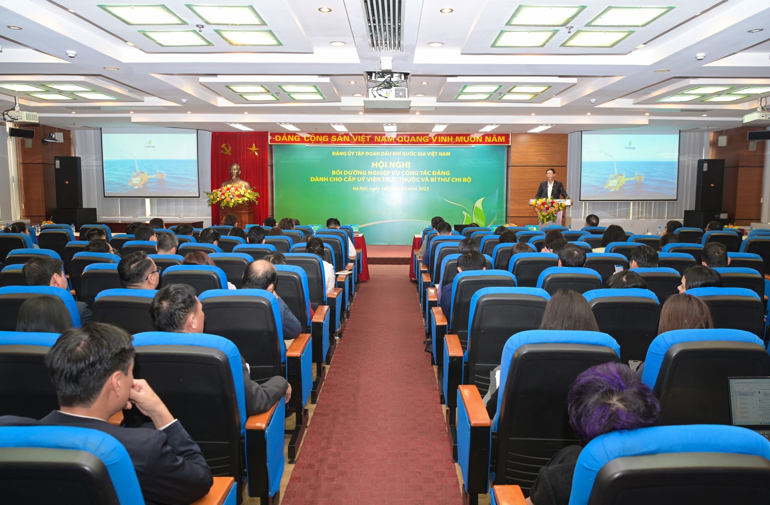 Toàn cảnh Hội nghị