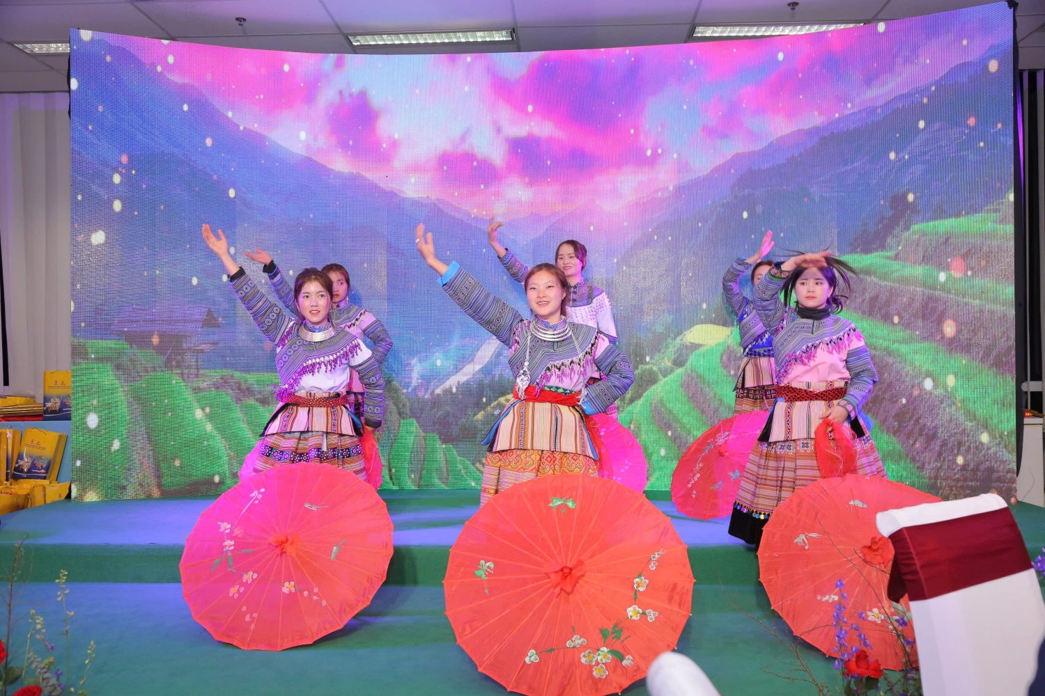 Trọn vẹn nét đẹp 