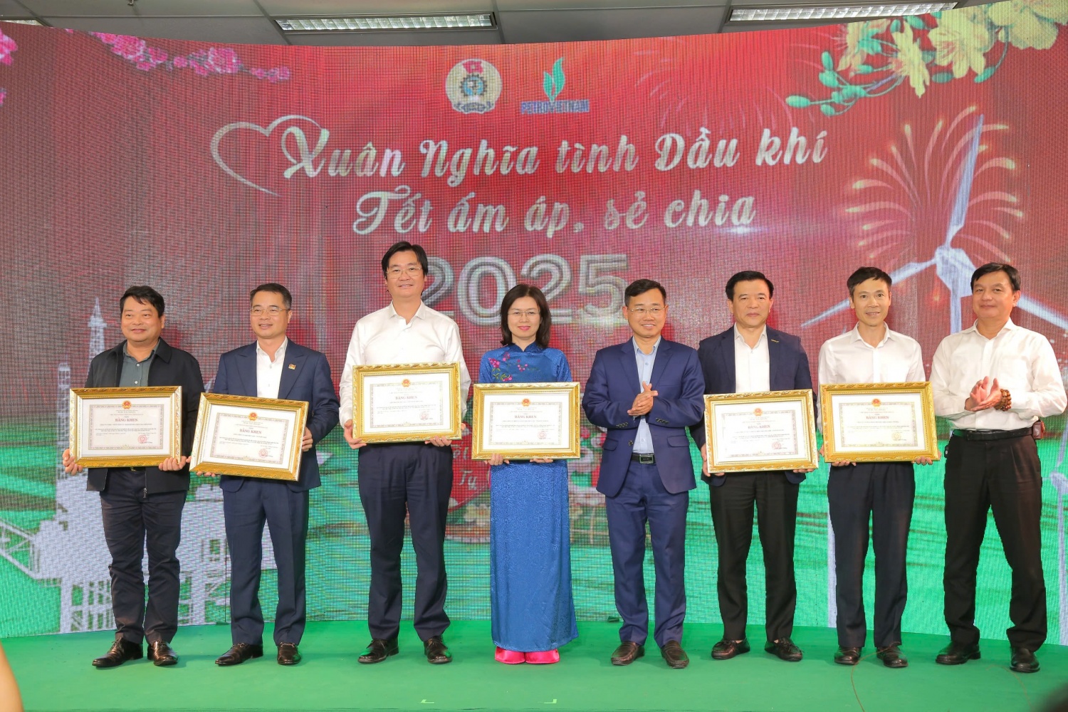 Trọn vẹn nét đẹp 