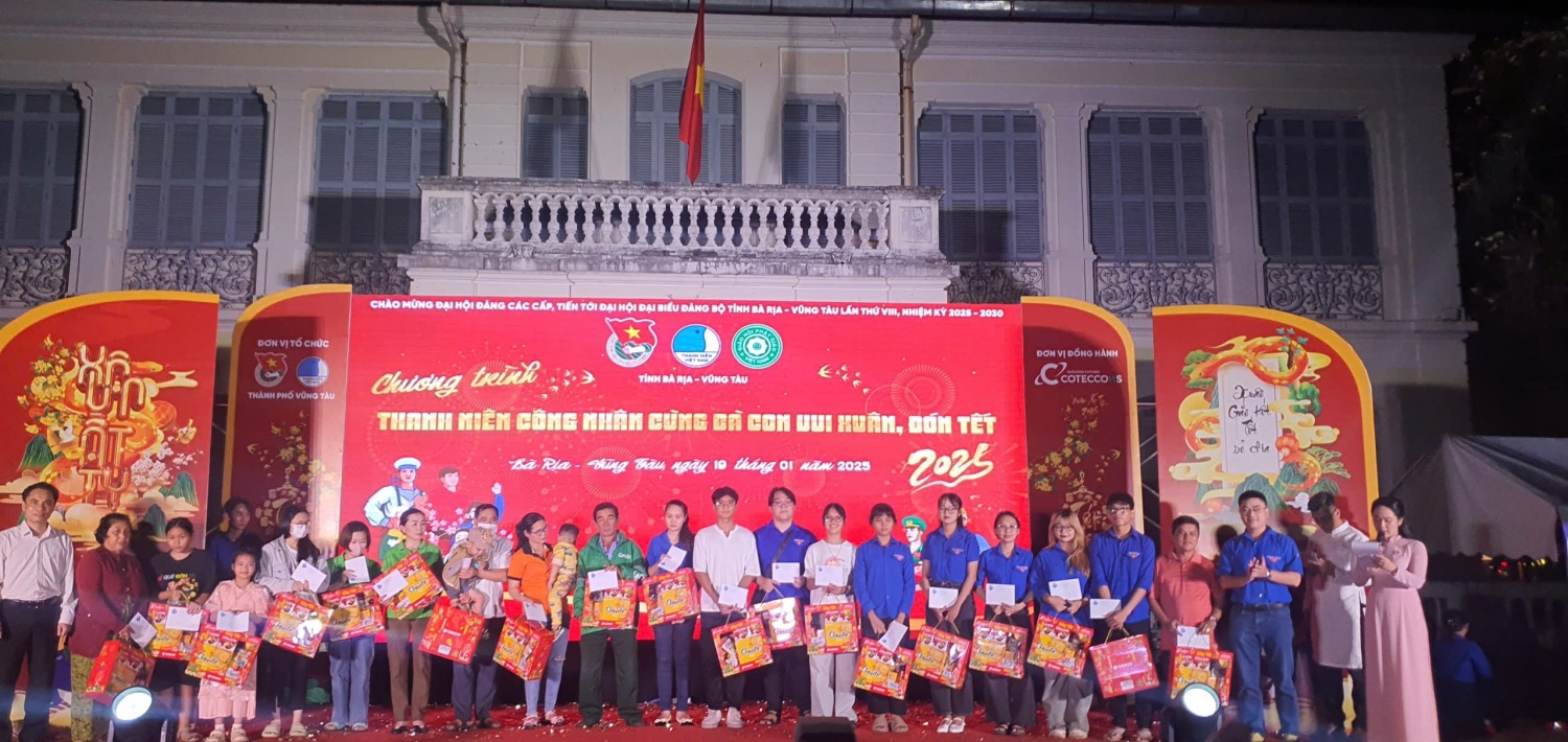 PTSC M&C đồng hành cùng chương trình “Thanh niên công nhân cùng bà con vui xuân đón Tết 2025
