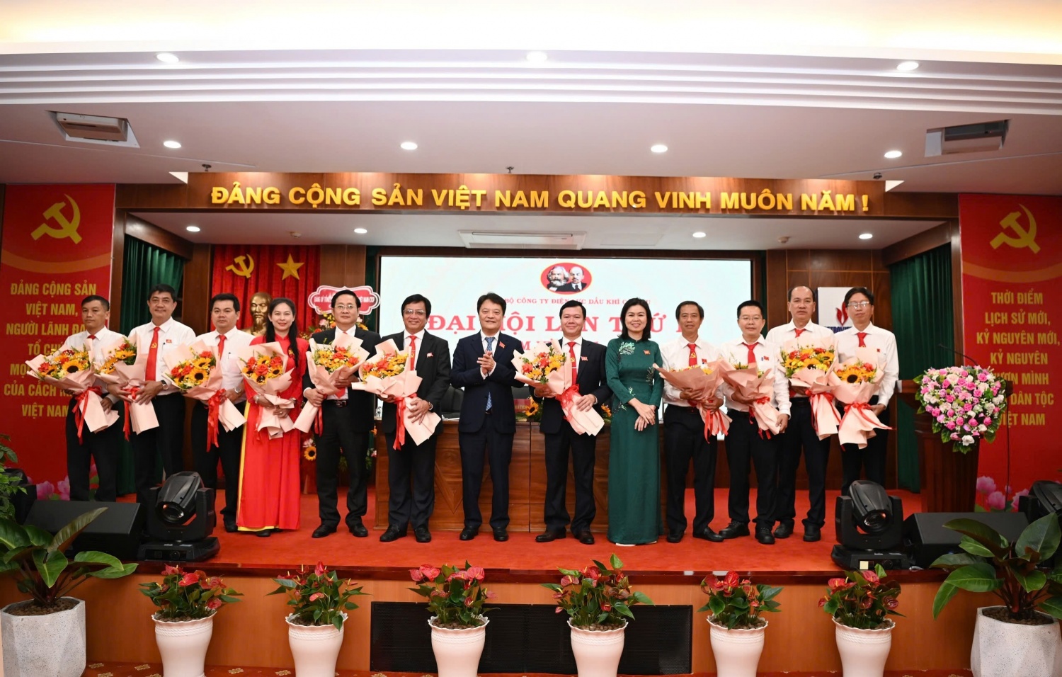 Ban Chấp hành Đảng bộ Công ty khóa IV, nhiệm kỳ 2025 - 2030 gồm 11 đồng chí.