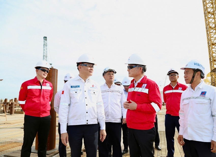 Tăng trưởng 2 con số để góp phần phát triển đất nước nhanh và bền vững Tăng trưởng 2 con số để góp phần phát triển đất nước nhanh và bền vững