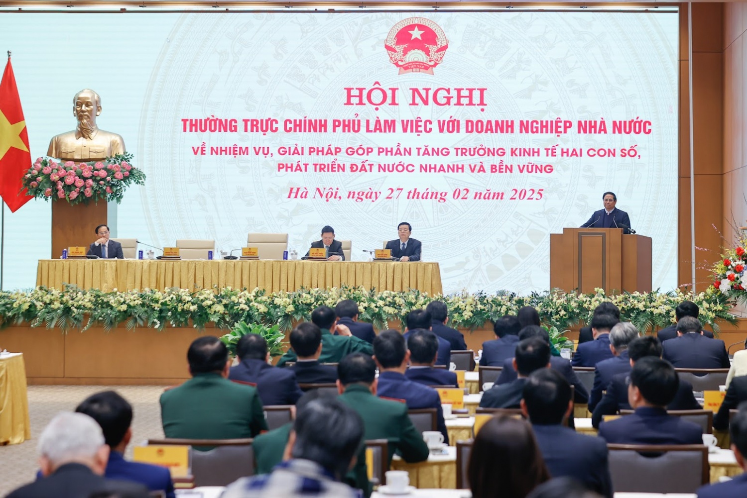 Thủ tướng Phạm Minh Chính: DNNN phát huy tinh thần yêu nước, tiên phong bứt phá cho mục tiêu tăng trưởng 8% Thủ tướng Phạm Minh Chính: DNNN phát huy tinh thần yêu nước, tiên phong bứt phá cho mục tiêu tăng trưởng 8%
