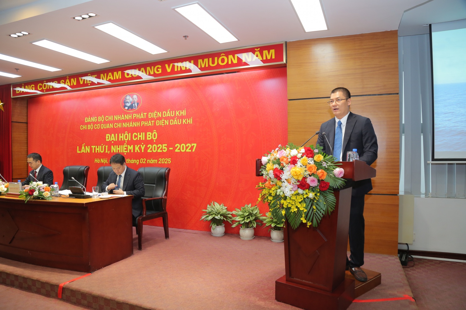 Đại hội Chi bộ Cơ quan Chi nhánh Phát điện Dầu khí lần thứ I nhiệm kỳ 2025 - 2027 thành công tốt đẹp