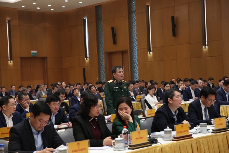 Thủ tướng Phạm Minh Chính: DNNN phát huy tinh thần yêu nước, tiên phong bứt phá cho mục tiêu tăng trưởng 8% Thủ tướng Phạm Minh Chính: DNNN phát huy tinh thần yêu nước, tiên phong bứt phá cho mục tiêu tăng trưởng 8%