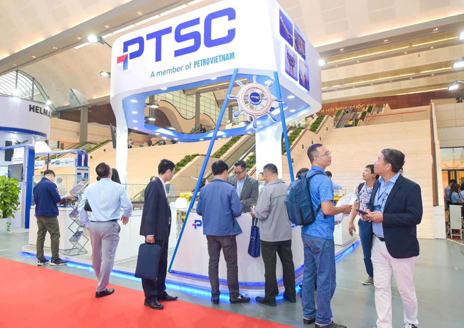 Gian hàng nổi bật của PTSC và DQS tại Triển lãm quốc tế Vietship 2025