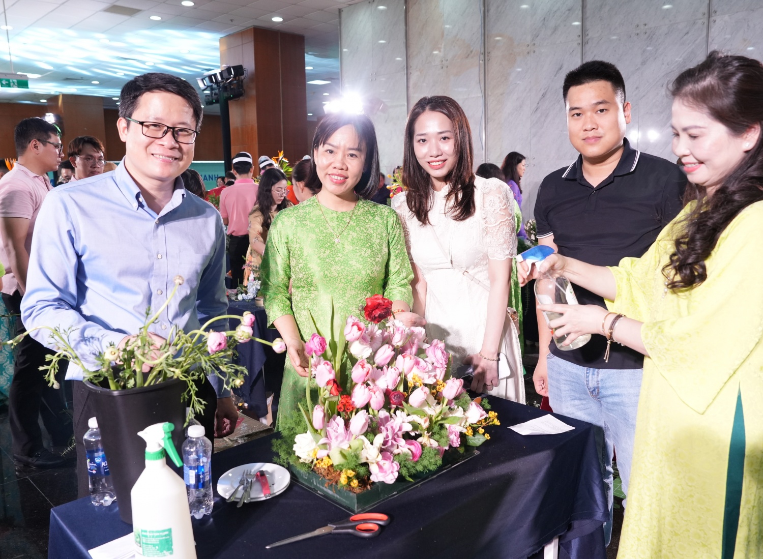 “Sắc hương PV GAS 2025” – Niềm hạnh phúc rực rỡ màu hoa “Sắc hương PV GAS 2025” – Niềm hạnh phúc rực rỡ màu hoa