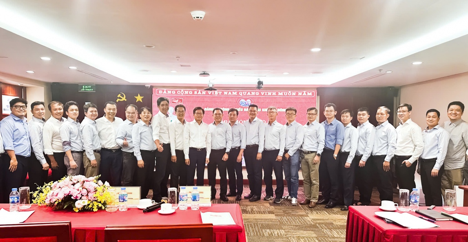 Chi bộ 2 Đảng bộ BIENDONG POC: Hoàn thành xuất sắc các nhiệm vụ chính trị được giao Chi bộ 2 Đảng bộ BIENDONG POC: Hoàn thành xuất sắc các nhiệm vụ chính trị được giao
