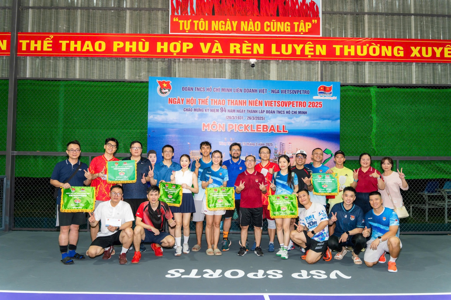 Sôi nổi 