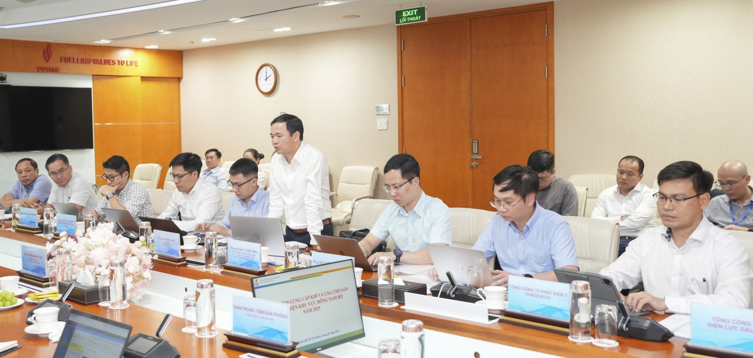 Đoàn công tác Bộ Công Thương làm việc tại PV GAS Đoàn công tác Bộ Công Thương làm việc tại PV GAS