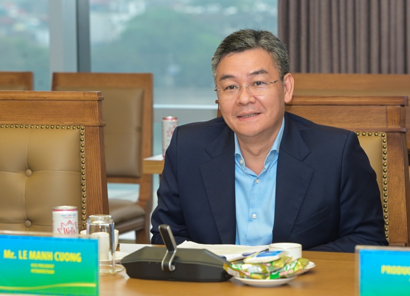 Mr. Le Manh Cuong, Vice President of Petrovietnam, expressed his hope that in the near future, Petrovietnam will have the opportunity to cooperate with ENE in the fields of green energy and renewable energy, aiming toward sustainable development.