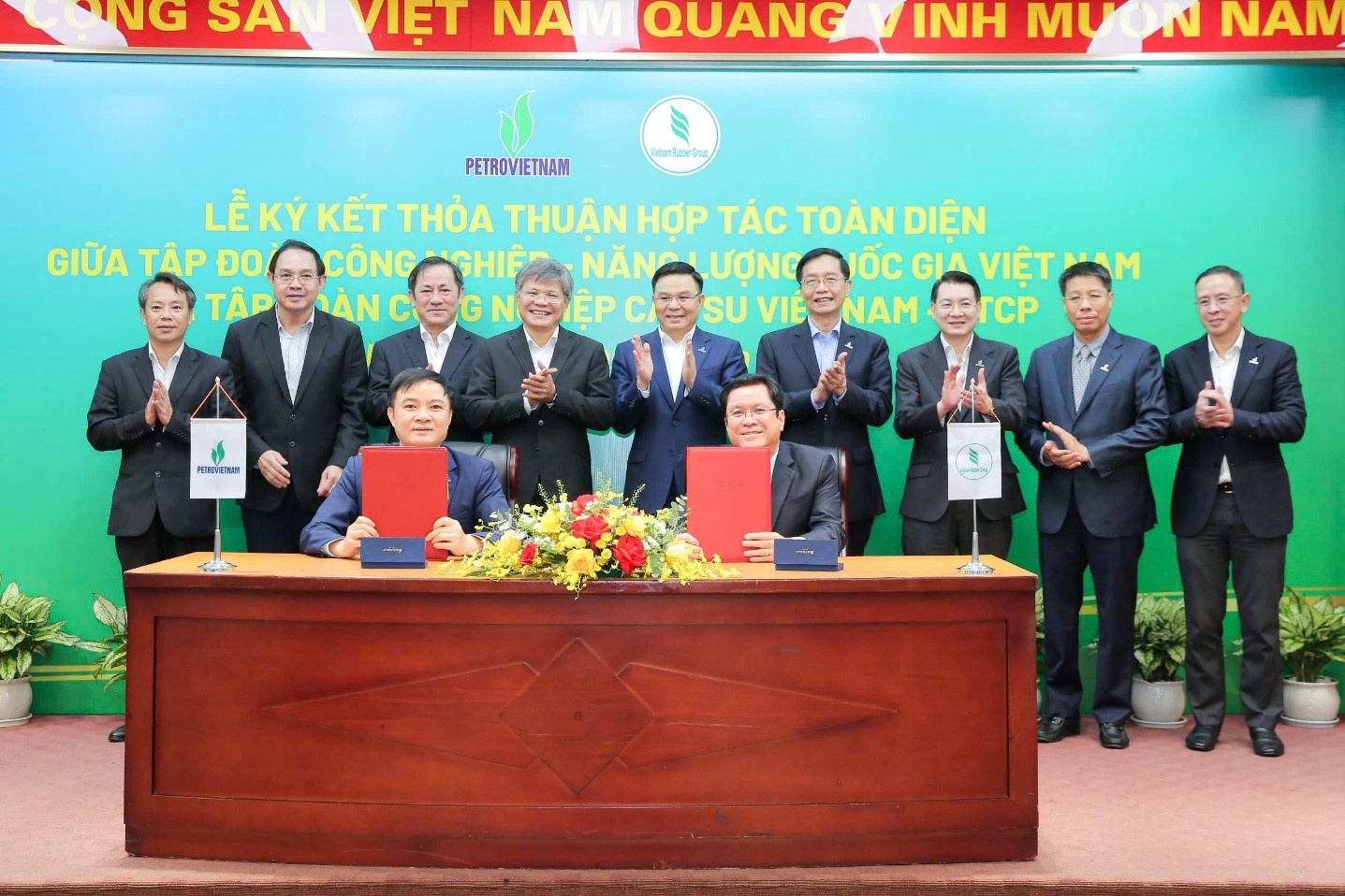 Petrovietnam và VRG ký kết thỏa thuận toàn diện: Kết nối chuỗi giá trị, hướng tới mục tiêu tăng trưởng xanh”