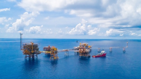 Petrovietnam và 6 đơn vị thành viên vào Top 10 Doanh nghiệp Đổi mới sáng tạo và Kinh doanh hiệu quả 2025”