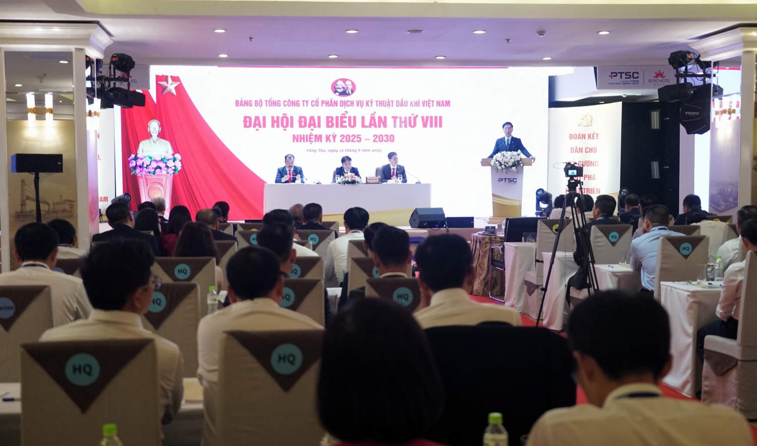 Đảng bộ PTSC khóa VIII: Xây dựng Tổng công ty trở thành thương hiệu toàn cầu”