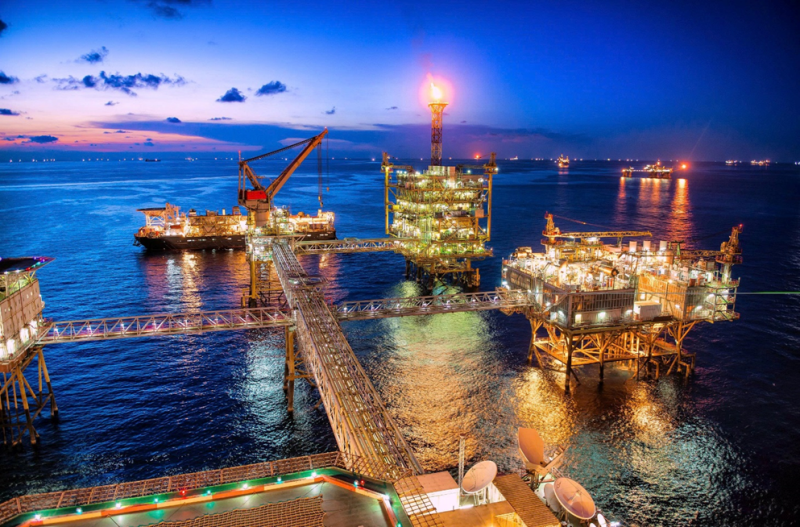 Vietsovpetro 44 năm tỏa sáng – khát vọng vươn xa”