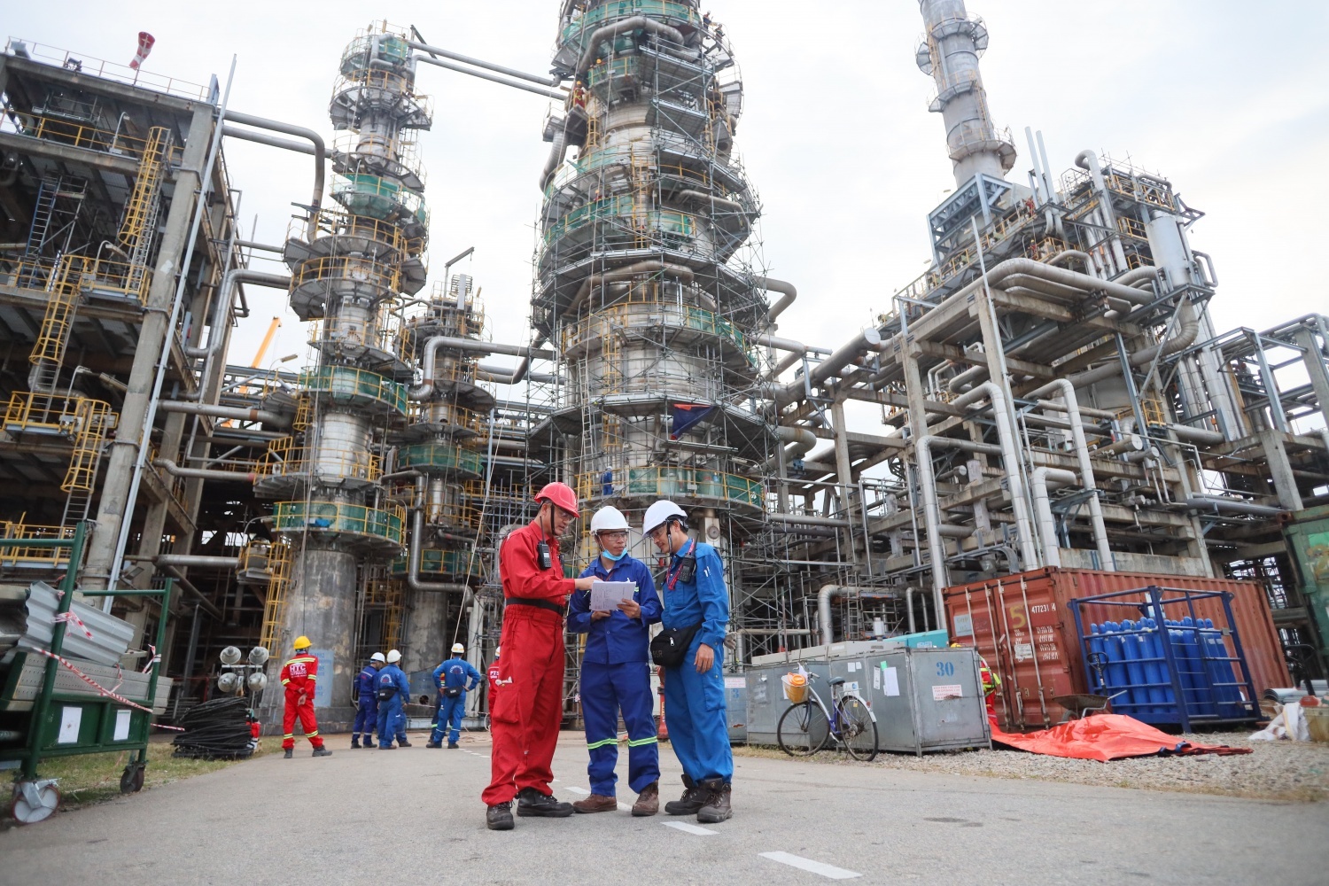 Petrovietnam tiên phong chuyển dịch năng lượng xanh”