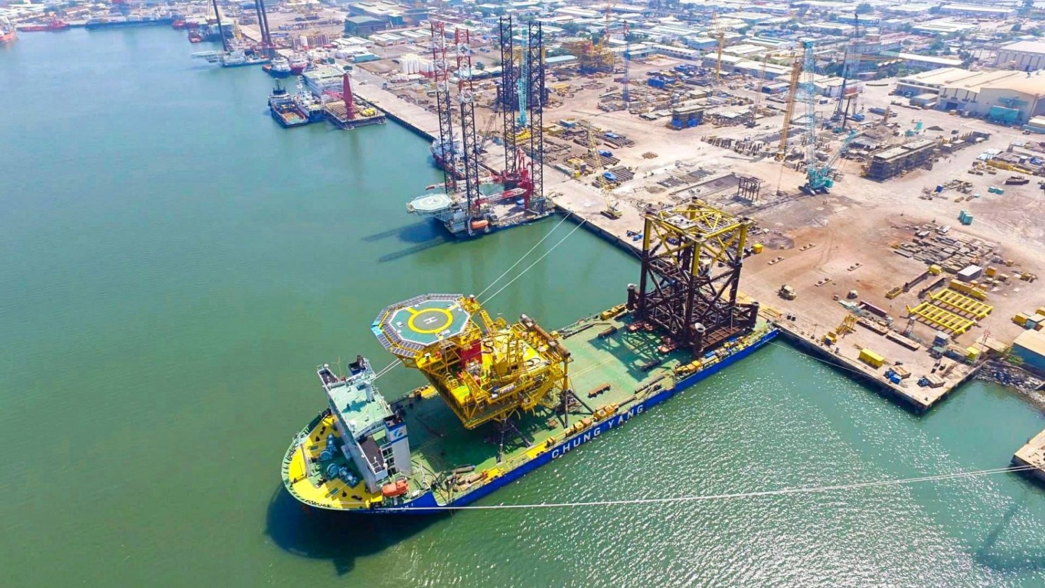 Xây dựng chuỗi giá trị Petrovietnam: Giải pháp chiến lược gia tăng năng lực cốt lõi