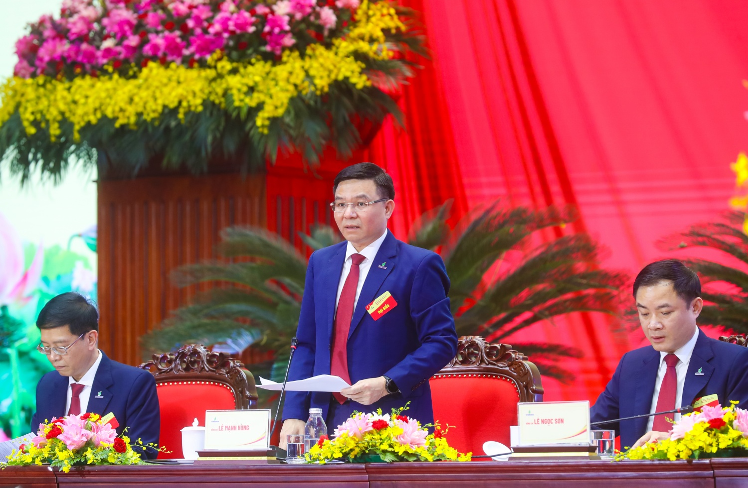 [Chùm ảnh] Phiên trù bị Đại hội Đại biểu Đảng bộ Petrovietnam lần thứ IV, nhiệm kỳ 2025-2030”